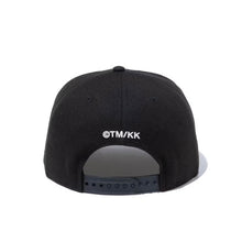 Load image into Gallery viewer, New Era X Takashi Murakami Flag 9Fifty Hat - Black Rainbow
