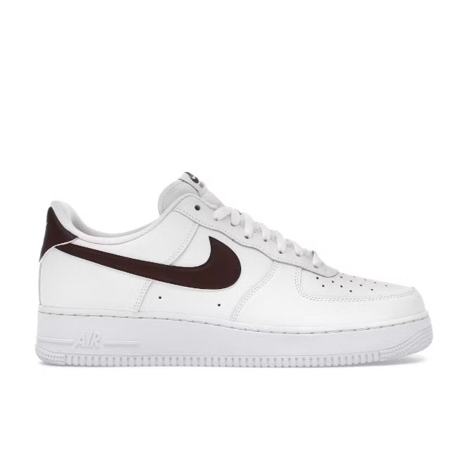 Air Force 1 Low '07 - White Burgundy Crush