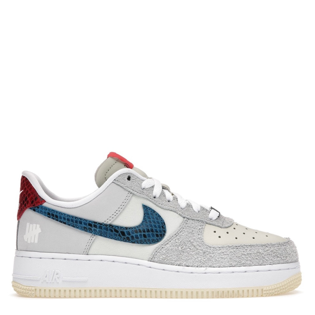 Nike x Undefeated Air Force 1 Low - 5 On It Dunk VS AF1