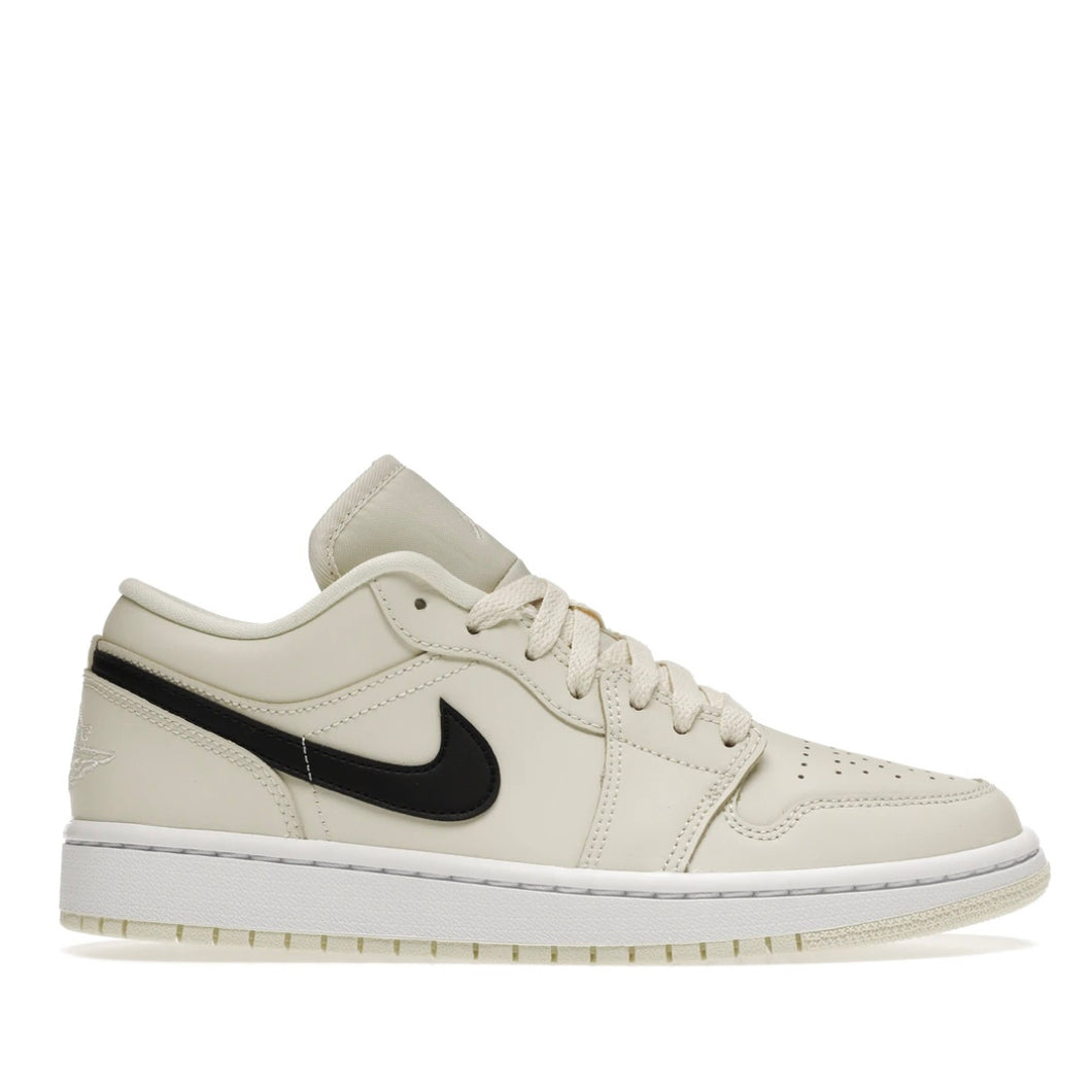 Jordan 1 Low - Coconut Milk (W)