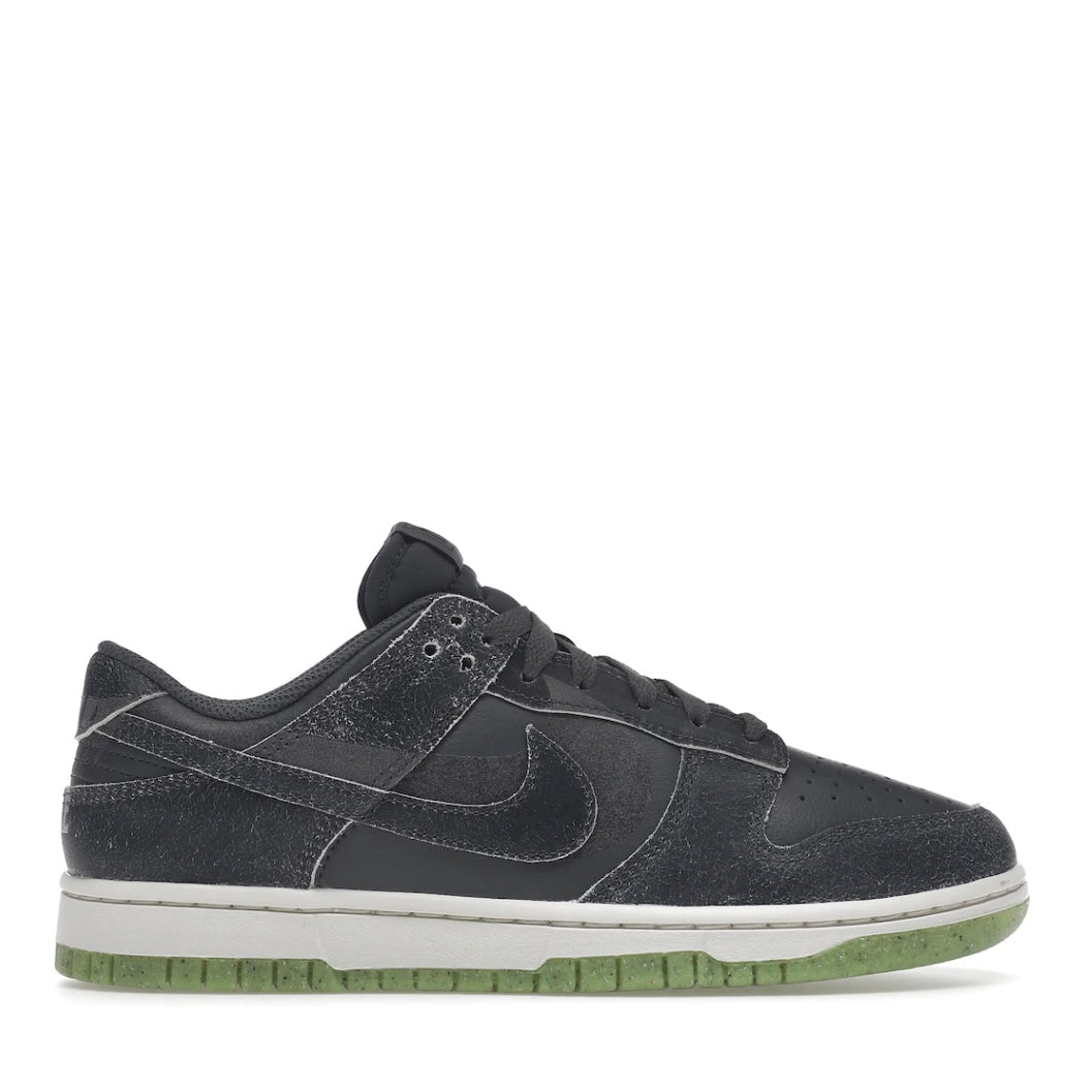 Dunk Low - Halloween (2022)